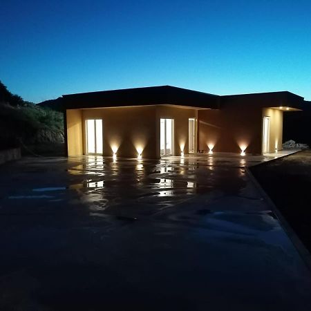 Dina House Villa โบชิคาส ภายนอก รูปภาพ